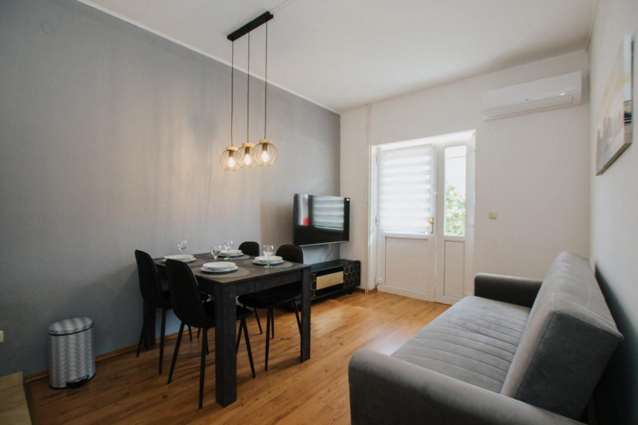 Apartment Deni Solin Esterno foto